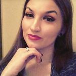 Misti Martin - @misti.martin.927 - Instagram