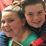 Misti Bowles Sowards - @momsie2bnb - Instagram