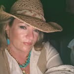 Misty Goldman - @wineshoesdogs - Instagram