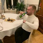 @mitchmoss94 - Instagram