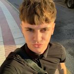 𝒽𝒶𝓇𝓋ℯ𝓎 𝓂𝒾𝓉𝒸𝒽ℯ𝓁𝓁 𝒸𝒽𝒶𝒹𝓌𝒾𝒸𝓀 - @harveyevers - Instagram