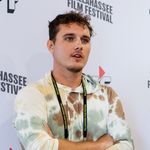 Mitchell Cole - @wakeupmrcole - Instagram