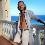 Mitchell Day - @dayindayout92 - Instagram