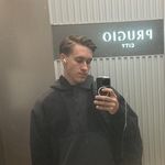 Mitchell Giles - @mitchellgiles - Instagram
