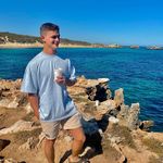Mitchell Taylor - @mitchell.taylorrr - Instagram