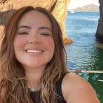 Mitzi Castro - @mitzi_naye - Instagram