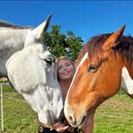 Mitzi Hill - Facebook