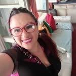 Mitzi Navarro - @mitzi.navarro.1238 - Instagram