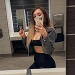 Mitzi Navarro - @mitznavarro_1 - Instagram