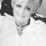 Mitzi Young - @mitzi.young.73 - Instagram
