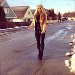 Mia Graves - Facebook