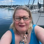 Mia Green - Facebook