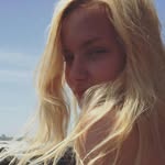 Moe White - @moecolors27 - Instagram
