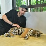 Mohammad Bukhari - @mohammad_bukhary123 - Instagram