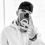 “Watan” - @mohammed._mounir - Instagram