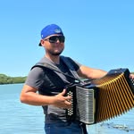 Moises Quiñones - @moises.quinones.735 - Instagram