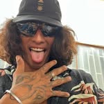 Moises Suarez - @surf_lessons_moiseshdhd - Instagram