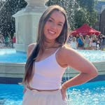 Mollie Walker - @mollieawalker - Instagram
