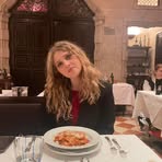Molly Almqvist - Facebook