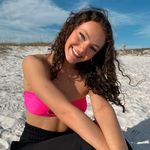 MOLLY BENDER - @mollybenderrr - Instagram