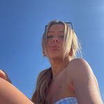 MOLLY BLASKOWITZ - @mollannblas - Instagram