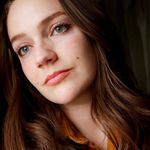 Molly Burnside - @mollybowbolly - Instagram
