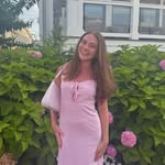 Molly Bushong - @mollybushong_ - Instagram