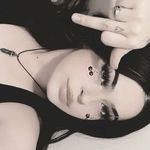 @molly_capps - Instagram