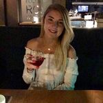 Molly Carmichael - @molcarmichael - Instagram