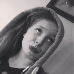 Molly Carr - @molly.carr2002 - Instagram