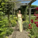 Molly Cave - Facebook