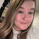 Molly Chadwick - @mollchad5 - Instagram