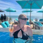 @mollyclements.xx - Instagram