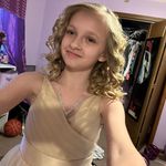 Molly Crum - @mollycrum5 - Instagram