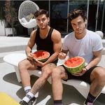 𝗠𝗼𝗹𝗹𝘆 𝗗𝗲𝘃𝗹𝗶𝗻 - @electricdxlan - Instagram