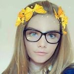 Molly Dutton - @mollydutton9 - Instagram