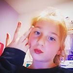 alana taylor - @mollyfenners - Instagram