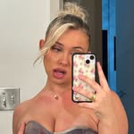 Molly - @mollyferris - Instagram
