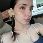Molly Fields - @mollyyfields - Instagram