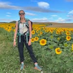 Molly Foster - @molls26 - Instagram