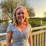 Molly Giles - @mollygiles_2000 - Instagram
