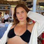 @molly.hammar.fp - Instagram