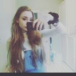 Molly Hatfield - @bills_and_pills - Instagram