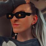 Molly Hildreth - Facebook