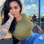 Molly Jacobsen - @mollyjacobsen - Instagram