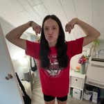 Molly Kissel - @mollsballs.34 - Instagram