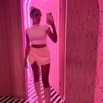 Molly Knight - @mollyknightx - Instagram
