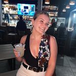 Molly Laughlin - @molly.laugh - Instagram