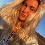 Molly Marshall - @mollymarshall16 - Instagram