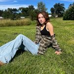 ᗰOᒪᒪY ᗰEEᕼᗩᑎ - @molly__meehan - Instagram